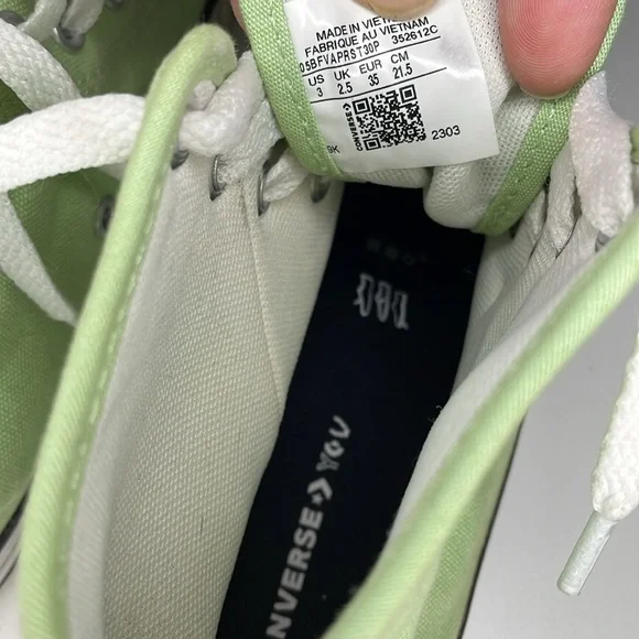 Unisex Kids Converse Chuck Taylor All Star High Top Sneakers Lime Green, Size 3 - Picture 6 of 6